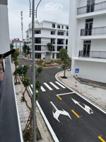 mua ngay hongkong town để đón đầu xu thế pháy triển mạn phía nam