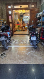 nhà 4 tầng đẹp hẻm xe tải tránh trước trường trần cao vân giá: 6.x tỷ. vị trí: vip