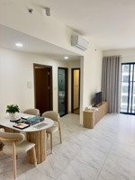 deal hấp dẫn 2pn đầy đủ nội thất nhà mới 100%, tặng 1 năm phí quản lí, xem nhà 24/7