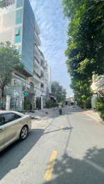 chính chủ cần bán căn nhà phố siêu đẹp - mặt tiền kinh doanh - nhà phường tân quy, quận 7