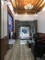 cho thuê nhà khu phân lô văn cao, 5 p.ngủ khép kín, dt: 90m2.