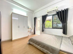cho thuê phòng studio ban công, hẻm oto gần ngay ngã tư phạm văn đồng