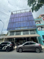ngộp bank bán gấp mt huỳnh văn bánh pn, dt ngang 10m nh 12.5x10m , 6 tầng