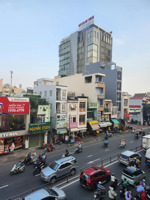 bán nhà nguyễn thị thập q7. giá 9 tỷ 5. dt 5m x 22m. 100m2 . dãy trọ thu nhập 30 triệu. gần lotte