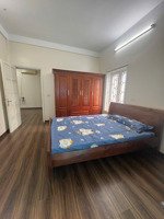 cho thuê nhà quan hoa, cầu giấy 3 tầng x 50m2, 3pn, ở ngay, 11tr