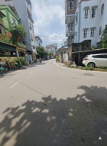 đất mặt đường di trạch, lô góc, oto đỗ cửa ngày đêm, 97m2 giá 142tr/m kinh doanh, không quy hoạch