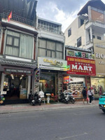 bán căn nhà đường hùng vương trục vip của khu phố tây nha trang giá tốt