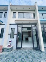 nhà dtsd 80m2 gần chợ nhị xuân, 2pn 2wc mua là ở ngay sổ riêng sang tên liền