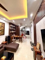 nhà đẹp phố nguyễn an ninh 56m2-5tầng thang máy,ô tô đỗ cửa-14.8tỷ tiện ích ngập tràn.