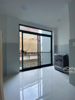 phòng full nội thất siêu ngon cho sinh viên mới 100%