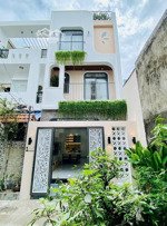 siêu phẩm nhà 50m2 ngay emart đường phan huy ích, gv. xây 1trệt 2lầu. giá 3tỷ550. hẻm xe hơi. shr