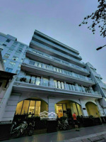 hàng kín chủ gửi bán toà nhà dòng thu vip 250tr/tháng - 150m2 ngay mặt tiền trần não - giá: 36 tỷ