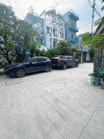 nhà 3 tầng xe tải vào tận nhà gần phạm văn đồng chỉ 7.15 tỷ