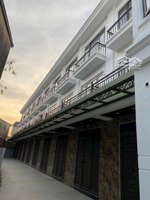 chính chủ cần bán nhà mới xây kiên cố dt 42m2