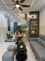 hiếm nhà phố 2 tầng đẹp lung linh tặng nội thất đường số phương vip tan quy khu vực chợ trường học