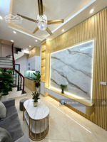 bán nhà phố bạch mai, chỉ hơn 5 tỷ giữa trung tâm thành phố đi lại thuận lợi, tiện ích ngập tràn