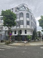 bán tòa boutique hotel cách biển mỹ khê chỉ 5p đi bộ, diện tích 250m2, dòng tiền 1.5 tỷ hàng năm