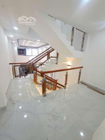 chỉ 4.78 tỷ, 61m2, 3 pn, 3 tầng đúc, sân thượng trước+ sau, cách 1 căn mt bến phú lâm, cây gõ q6