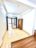 chính chủ cho thuê phòng ccmn mới xây phòng rộng, 2 mặt thoáng, ô tô đỗ cửa