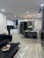 cần tiền bán gấp chung cư home city trung kính mạc thái tổ cầu giấy 99m 3n2w full đồ sổ đỏ 11,x tỷ