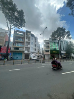 bán nhà hxh 4 tầng sát mặt tiền 3 tháng 2 quận 11, dài khủng 18m dt: 40,95m2, 4pn, 3wc