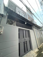 bán gấp nhà phan xích long giá ngộp