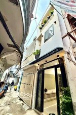 nhà 3/2, p.12, quận 11 3 tầng btct giá cực tốt chỉ 3,49 tỷ 1t 2l 3pn 2wc thương lượng mạnh