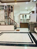 hiếm, bán nhà sát gamuda tam trinh, dt 30m2 giá 6.3 tỷ, 15m ra ô tô tráng ngày đêm, nhà mới ở ngay