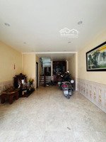 bán nhà phố gia thượng- gần cầu đuống 48m2- 4t, nhỉnh 6 t.ỷ- ô tô tránh