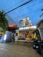 siêu vị trí! bán nhà biệt thự mặt tiền đường nguyễn văn hưởng p. thảo điền quận 2. dt: 9x25m 80 tỷ