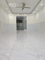 bán nhà quận 3 hxh 65m2, 2 tầng, ngang 4.7m 3 pn sát mt trần quang diệu, gấp bán 9.5 tỷ