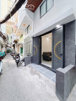 bán nhà đẹp vào ở ngay 3 tầng. gần đường hoành diệu