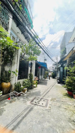 tân phú-chợ vải phú thọ hoà. đặc biệt nhà 2 mặt hẻm siêu thoáng mát. giảm mạnh 500triệu bán gấp.