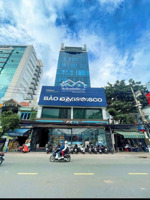 bán toà nhà mặt tiền đường cách mạng tháng 8, p11, q3 - ngay công viên lê thị riêng, giá 571tr/m2