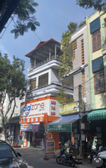 bán nhà mặt tiền nguyễn hoàng trung tâm hải châu