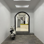 lạc long quân - 50m ra hồ tây, gần lotte, nhà đẹp ở sướng hoặc làm homestay đều đẹp - chỉ 16.78 tỷ.