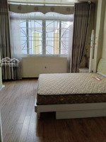 cô thuỷ giảng viên nay về hưu chuyển lên chung cư, bán nhà đào tấn, lô góc, ngõ thông, 2 thoáng