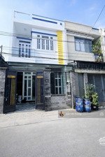 nhà cách siêu thị go đông hoà đúng 150m giá tốt 3p ngủ. tặng nội thất lh cường xem nhà