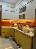 căn 50m2 giá 2.030 tỷ (bán gấp) bớt lộc