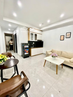 cho thuê chưng cư mini 2 ngủ tại mặt đường yên phụ - tây hồ ( rộng 50m2, nhà mặt đường)