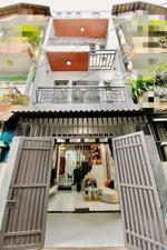 giảm sâu cho căn nhà q.4, chỉ 3tỷ380/72,2m2. đường oto hoàng diệu, cho thuê 22tr, gần chợ xóm chiếu