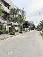 chính chủ cần bán đất đường lê ấm , phường hoà xuân , tp đà nẵng . diện tích 100 2 , giá cực tốt