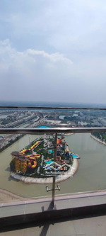 hot 1 căn duy nhất 3pn view cv bắn pháo hoa, full nội thất sẵn hợp đồng thuê giá sốc 8,5 tỷ bao hết