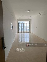 kẹt cứng bán nhanh- căn góc 84m 3pn- sổ hồng- giá 4.1ty( thu hà 