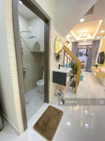 bán nhà hẻm cách mạng tháng tám, quận 3, 28m2 - 2 tầng - 2pn - full nội thất - vào ở liền - 3.99 tỷ