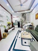 bán nhà phố ngọc hà,ba đình,lô góc,ngõ rộng thoáng đỗ chục xe máy,nội thấtsang xịn 35m 10.5 tỷ.