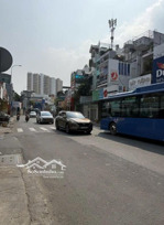 mặt tiền kinh doanh lạc long quân - 28m2 ngang 3.6m dài 8m - 3 tầng nhà mới đẹp.