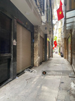 bán nhà phố cầu giấy - nhà dân xây chắc chắn - 50m2, 5 tầng, mặt tiền 5m - ngõ nông- ful nội thất