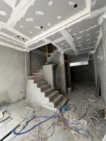 hoa khôi xuân đỉnh_nhà xây mới 100%_tâm linh cực tốt_nhận nhà đón tết_6 tầng thang máy_hơn 11 tỷ