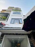 Cần bán nhà phân lô phố Lạc Long Quân, 40m2, 4T, vỉa hè rộng ô tô tránh, kinh doanh